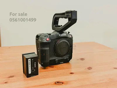 Canon C70 (57hrs used only)