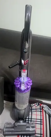 Dyson Vacuum Cleaner in Excellent Condition