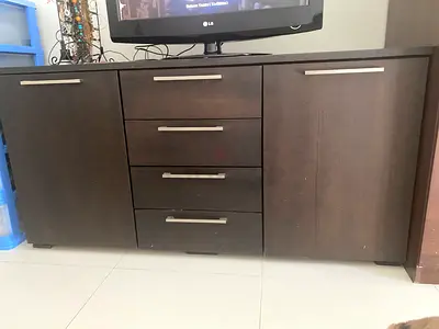 Stylish Wooden TV Cabinet with Ample Storage