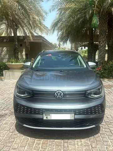 Volkswagen ID6 CROZZ