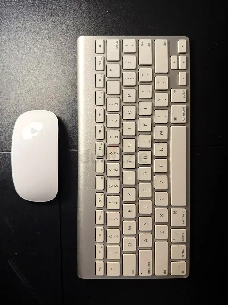 Apple Wireless Keyboard and Mouse Combo for Sale65073407131009112