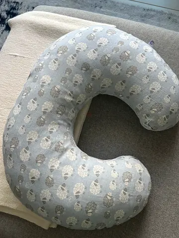 Nursing pillow- Boppy