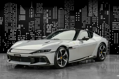 FERRARI | 12 CILINDRI | 2025MY | FULL CARBON FIBER INSIDE OUTSIDE | 7 YEARS SERVICE  AL TAYER