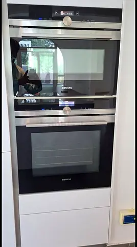 Siemens IQ700 Latest Model built-in oven and microwave Set for sale 60cm Same Like New