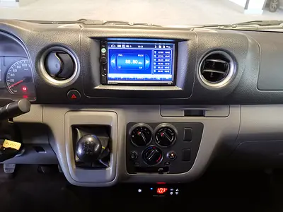 صورة 13 لـ 2022 Nissan URVAN