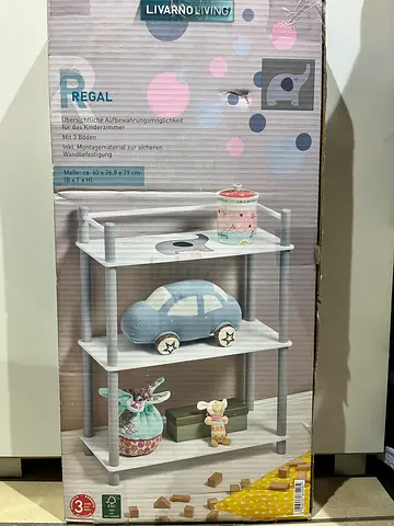 Regal Living Shelving Unit for Kids