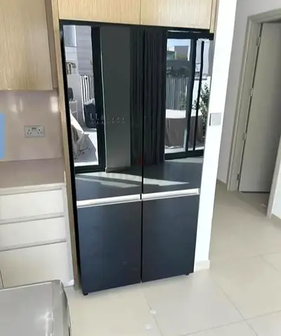 Hitachi 4 door glass body refrigerator