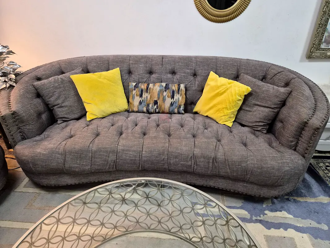 Stylish Retro Sofa with table