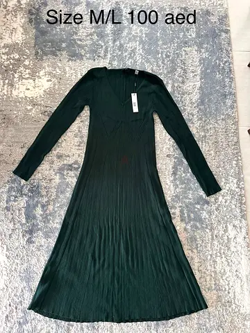 Tahari green dress size M/L