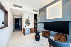 Serviced Studio | Community View | Mid Floor