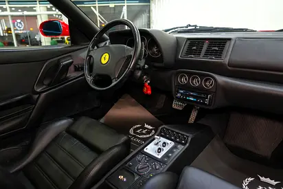 صورة 7 لـ 1992 Ferrari 355
