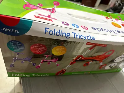 Folding tricycle