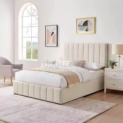 New Elegant Modern Single Size Bed with Chic Upholstery