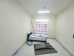 Spacious studio near airport road in just 30k