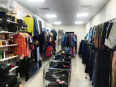 Ladies and Gents Clothing Stock for Sale, Selling to Clear