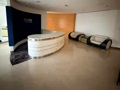 SPACIOUS OFFICE I SEMI-FITTED I IDEAL LOCATION