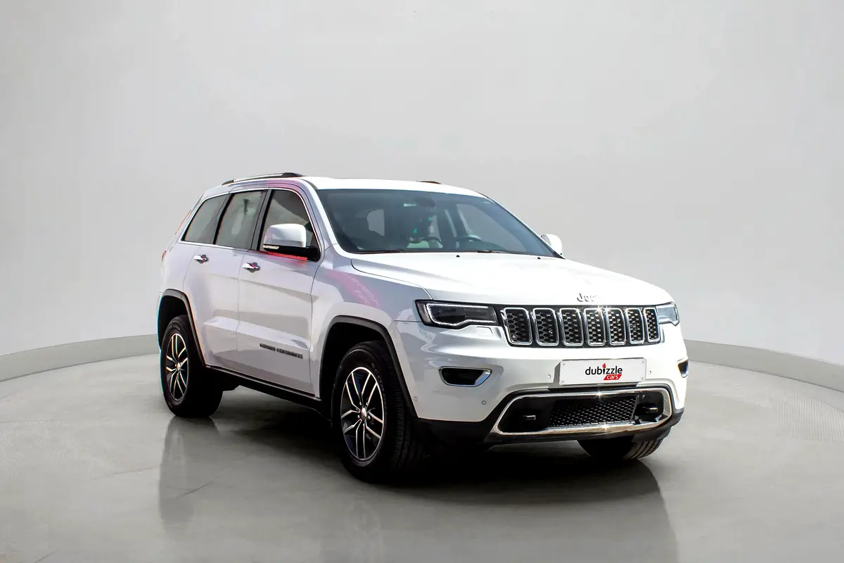 Jeep Grand Cherokee 2018 — photo 1 of 17