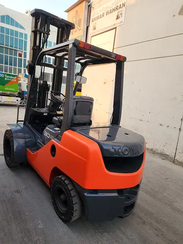TOYOTA FORKLIFT DIESEL 3 TON