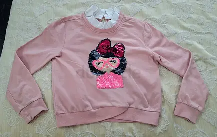 Cute Pink Sweatshirt with Sequin Character Design