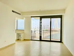 Beach view | Modern finish | Vacant