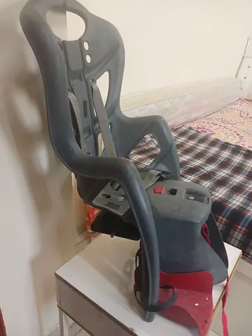 Bicycle back baby seat