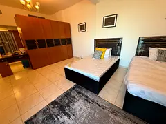 CLEAN BEDSPACE FOR WOMEN