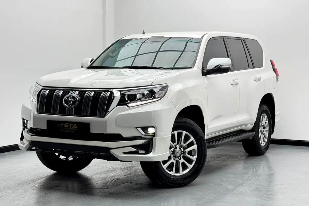 Toyota Prado 2018 — photo 1 of 18