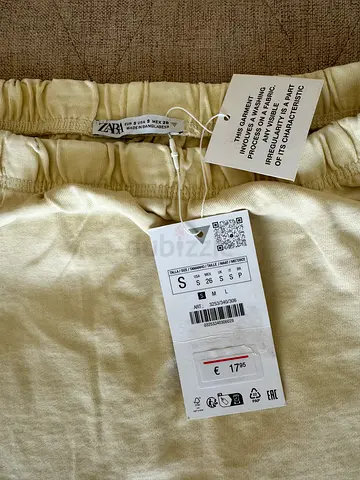 Zara long off´white skirt