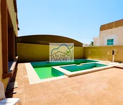 away from fly zone semi independent 4 bedrooms all master/ two separate living &amp; dinning/maids r