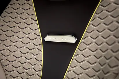 2023 Bentley CONTINENTAL — миниатюра 15