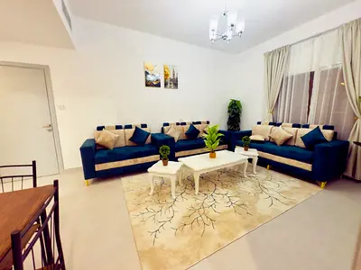 Chic Modern Living Room Sofa Set with Coffee Table