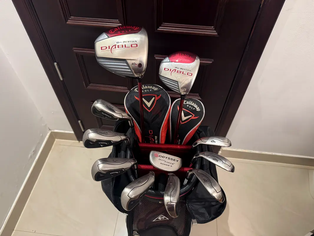 Conjunto de golf Callaway Diablo x Fusion, diestro (RH), driver, madera, hierros, putter, bolsa de golf y palos de golf