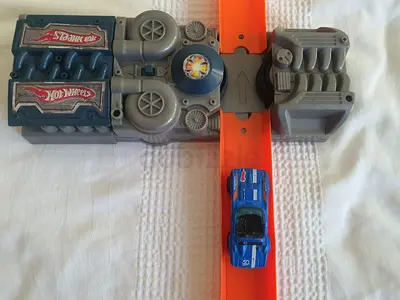 Hot Wheels Tracker Builder System Booster Set