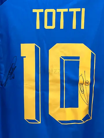 Authentic Signed Italy Jersey - Francesco Totti #10