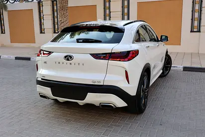 2022 Infiniti QX55 photo 4