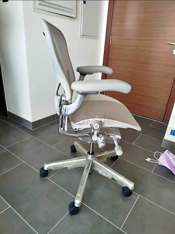 Remastered Herman Miller Aeron Chair Fully Adjustable Perfect Condition almost new