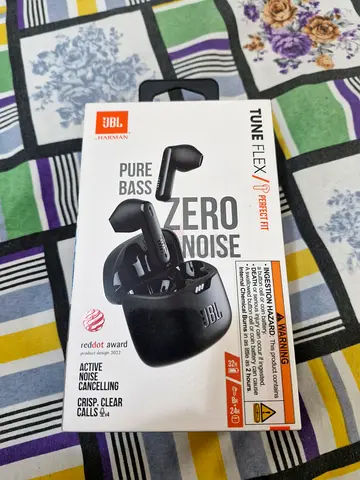 JBL Tune Flex - True Wireless Noise Cancelling Earbuds