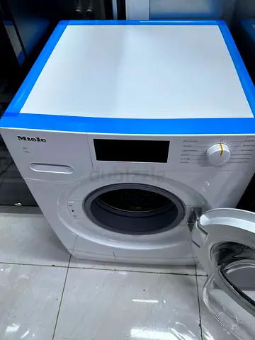 Miele WWD020 WCS 8 kg washing machine touch screen