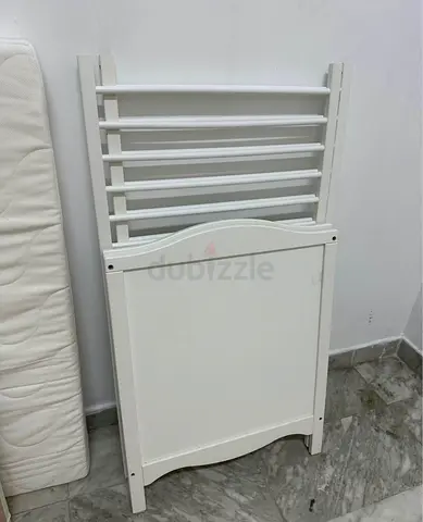 Ikea crib with mattress
