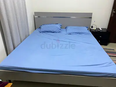 King Bed with matters