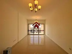 6 cheque payment/deposit cash/with balcony/with car parking/ready to move/easy to dubai !