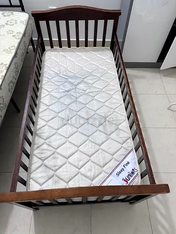 Juniors baby crib with bed for sale