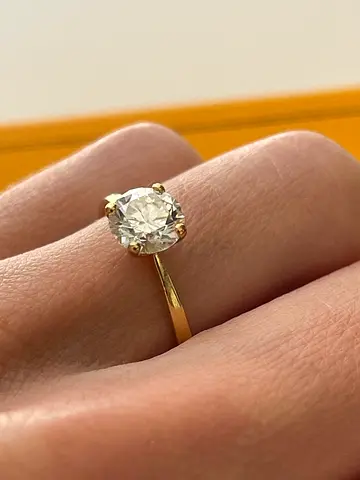 Diamond Engagement Ring - London