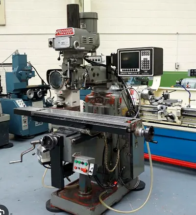 Heavy-Duty Milling Machine for Sale. Origin-UK.