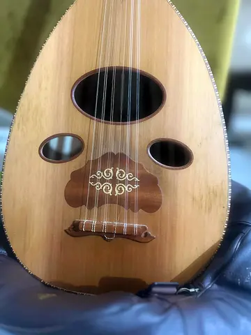 ابوظبي : المشرف