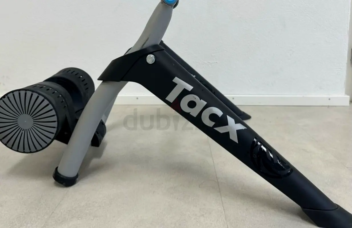 Rodillo inteligente Tacx Bushido T2780