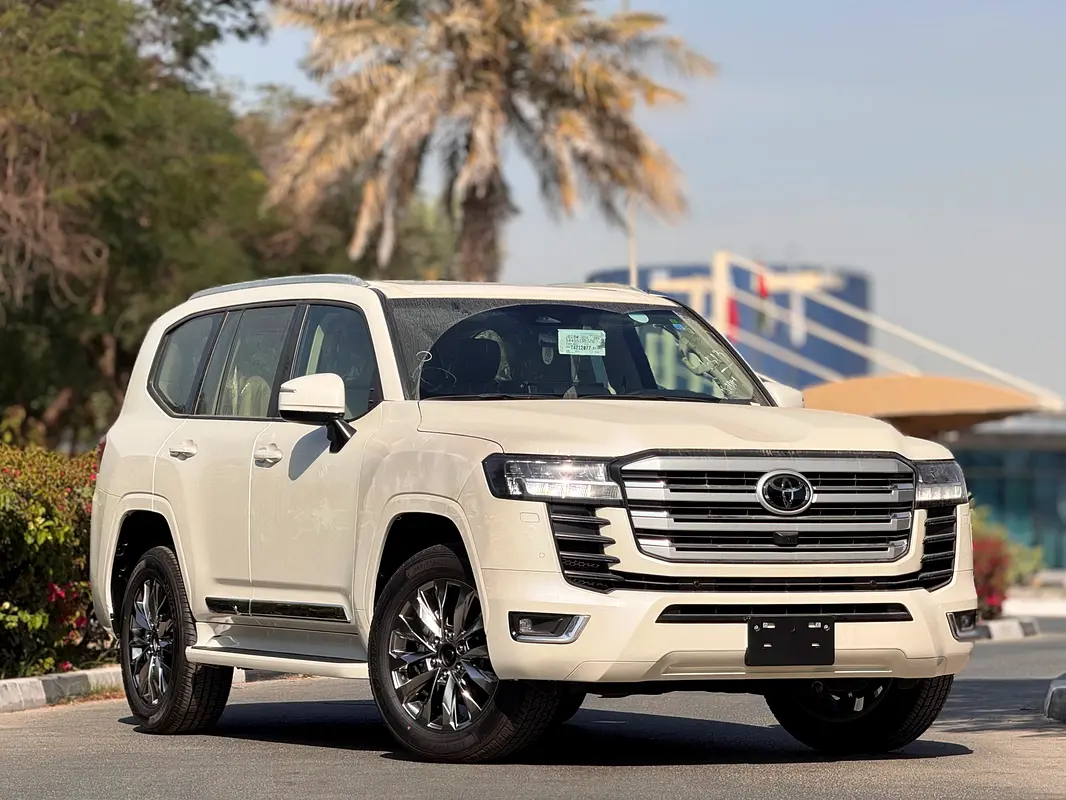 Toyota Land Cruiser 2026 — photo 1 of 20