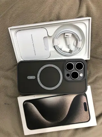 iPhone 15 pro 256GB  APPLe