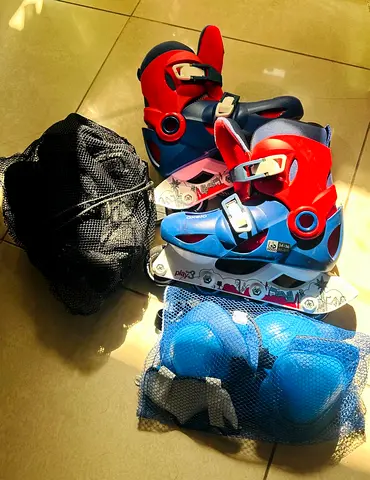Childrens Inline Skates with Protective Gear