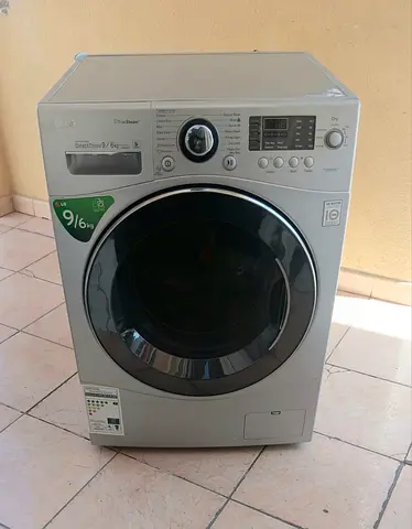 Washer dryer